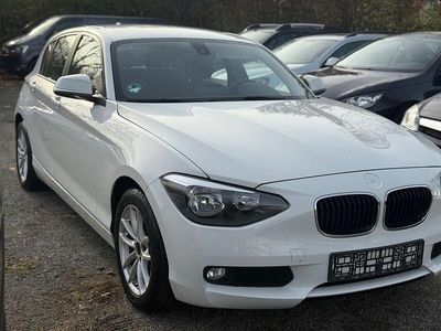 Gebraucht BMW 116 Sport Line 136 PS (100 kW) 2011 Weiß Kleinwagen