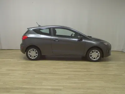 Gebraucht Ford Fiesta Cool & Connect 101 PS (74 kW) 2021 Grau Kleinwagen