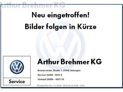 Gebraucht VW Caddy Trendline 102 PS (75 kW) 2017 Rot Van / Kleinbus