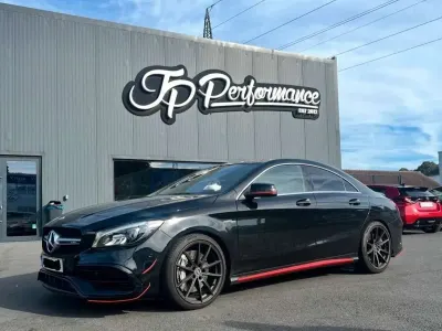 Gebraucht Mercedes CLA45 AMG AMG 381 PS (280 kW) 2017 Schwarz Coupé