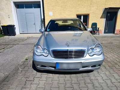 Usata Mercedes C180 130 CV (95 kW) 2002 Argento Utilitaria