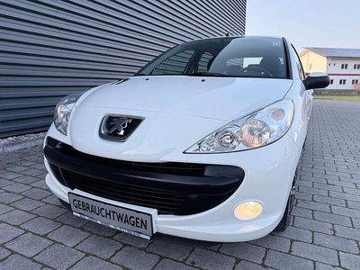 Gebraucht Peugeot 206 Basis 60 PS (44 kW) 2012 Lack weiss banquise/flach stan Limousine