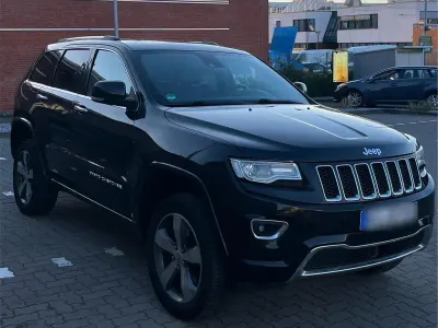 Gebraucht Jeep Grand Cherokee Overland 250 PS (183 kW) 2014 Schwarz SUV