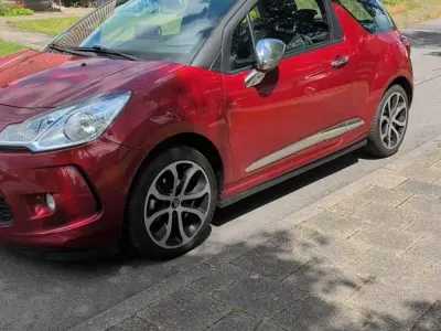 Gebraucht Citroën DS3 95 PS (69 kW) 2012 Rot Coupé