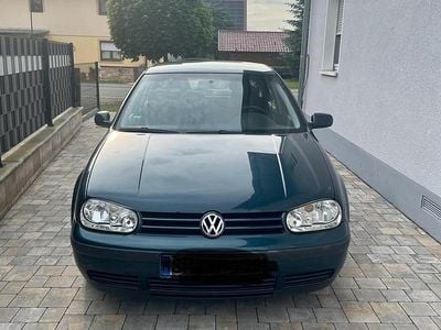 VW Golf IV