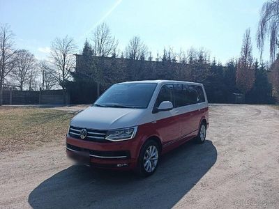 Usata VW Multivan Generation Six 150 CV (110 kW) 2016 Rosso Monovolume