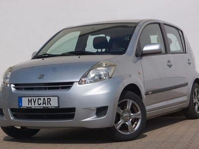 Gebraucht Daihatsu Sirion 69 PS (50 kW) 2008 Silber Kleinwagen