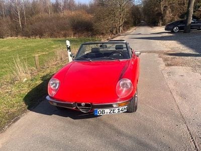 Gebraucht Alfa Romeo Spider 103 PS (75 kW) 1978 Rot Cabrio