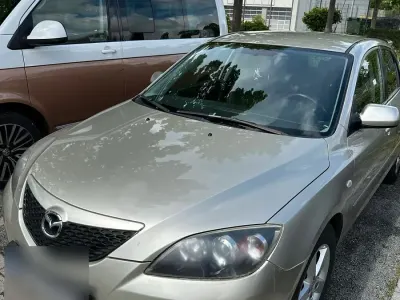 Gebraucht Mazda 3 105 PS (77 kW) 2006 Gold Kleinwagen