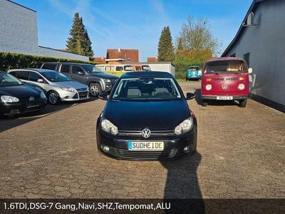 Gebraucht VW Golf VI Team 105 PS (77 kW) 2011 Schwarz Kleinwagen