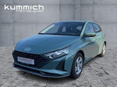 Gebraucht Hyundai i20 Select 79 PS (58 kW) 2025 Grün Kleinwagen