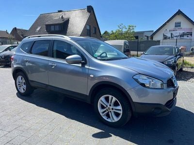 Nissan Qashqai +2