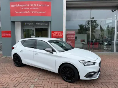 Gebraucht Seat Leon FR 150 PS (110 kW) 2021 Weiß Limousine