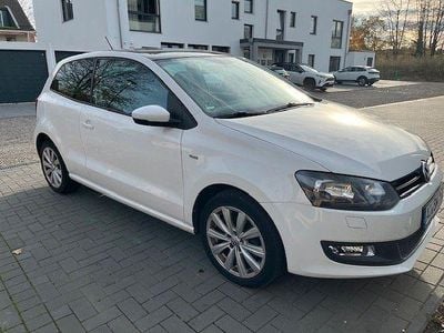 Gebraucht VW Polo Life 90 PS (66 kW) 2013 Weiß Kleinwagen