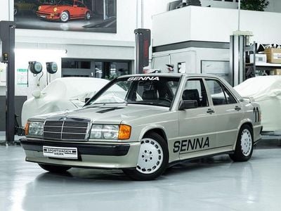 Silber Gebraucht 1985 Mercedes 190 Limousine | 53.890 €