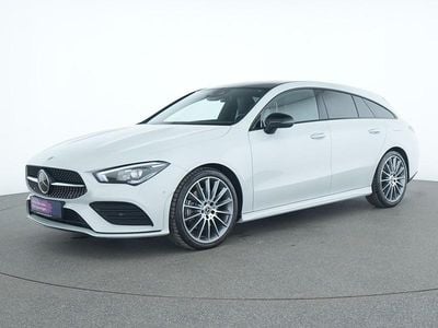 Gebraucht Mercedes CLA250 Shooting Brake AMG line 224 PS (164 kW) 2023 Digitalweiss Kombi