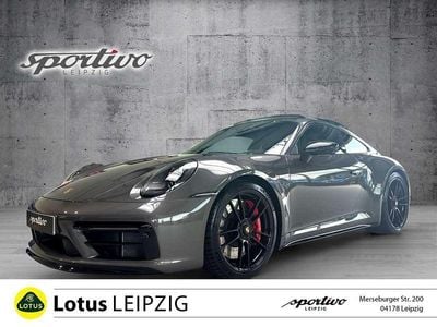 Porsche 911 Carrera 4 GTS