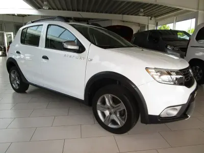 Gebraucht Dacia Sandero Prestige 90 PS (66 kW) 2020 Weiß Limousine