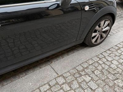 Gebraucht Mini Cooper 98 PS (72 kW) 2011 Schwarz Kleinwagen
