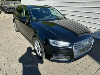 Używany Audi A4 Comfort 2019 Czarny Kombi