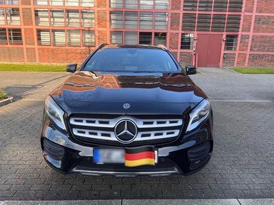 Usata Mercedes GLA250 AMG line 211 CV (155 kW) 2018 Nero SUV