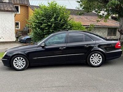 Mercedes E280