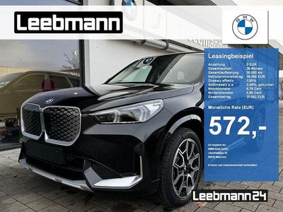 Saphirschwarz metallic Neu 2025 BMW iX1 xLine SUV | 48.699 € (Guter Preis)