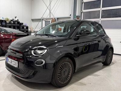 Gebraucht Fiat 500e Icon 86 kW (118 PS) 2022 Schwarz Limousine