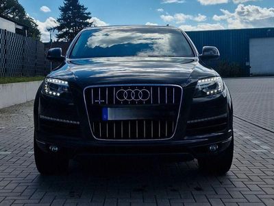 Schwarz Gebraucht 2011 Audi Q7 Ambiente SUV | 12.700 € (Guter Preis)