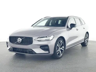 Gebraucht Volvo V60 Plus 197 PS (144 kW) 2025 Silber Kombi