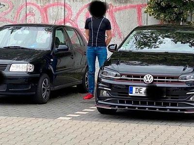 Schwarz Gebraucht 2019 VW Polo Highline Kleinwagen | 29.500 €