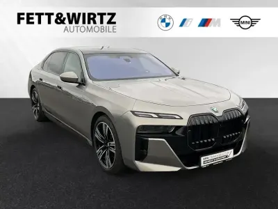 Gebraucht BMW 750e M Sport 2024 Grau Limousine