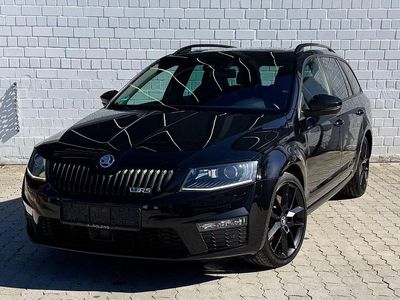 Second-hand Skoda Octavia RS 220 CP (161 kW) 2015 Negru Hatchback
