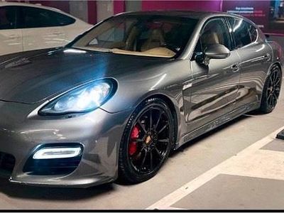 Porsche Panamera GTS