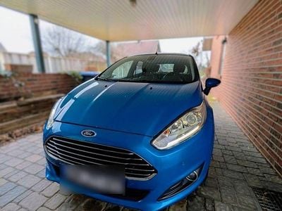 Blau Gebraucht 2014 Ford Fiesta Kleinwagen | 4.650 € (Guter Preis)