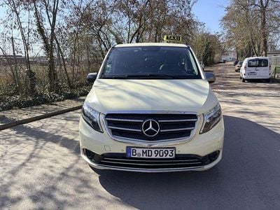 Gebraucht Mercedes Vito 190 PS (139 kW) 2020 Schwarz Van
