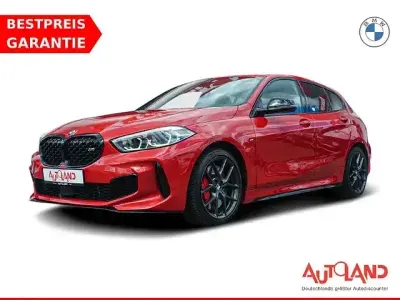 Gebraucht BMW M135 Performance 306 PS (225 kW) 2021 Melbournerot met. (metallic) Kleinwagen