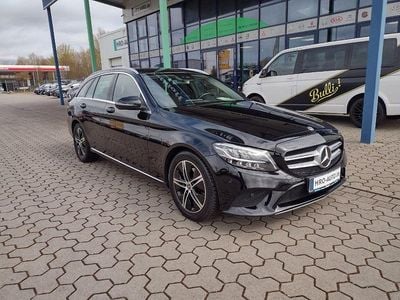 Gebraucht Mercedes C220 194 PS (142 kW) 2020 Schwarz Limousine
