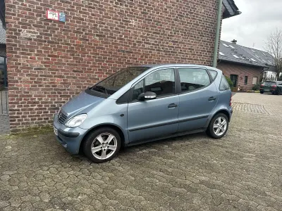 Gebraucht Mercedes A140 Classic 82 PS (60 kW) 2003 Blau Kleinwagen
