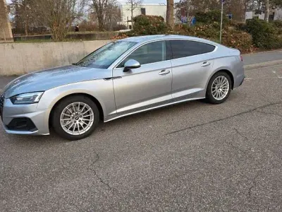 Używany Audi A5 Sportback Advanced 163 KM (119 kW) 2022 Srebrny Hatchback