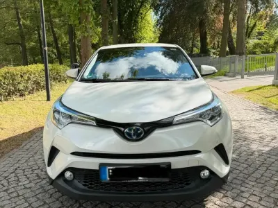 Gebraucht Toyota C-HR 130 PS (95 kW) 2019 Weiß SUV