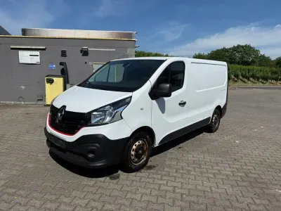 Gebraucht Renault Trafic Komfort 120 PS (88 kW) 2019 Weiß Van / Kleinbus