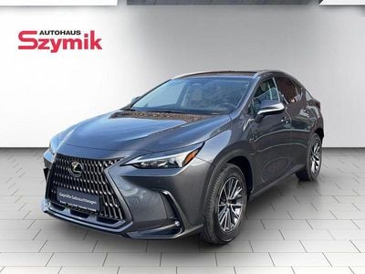 Grau Gebraucht 2025 Lexus NX450h+ Business Edition SUV | 48.950 €