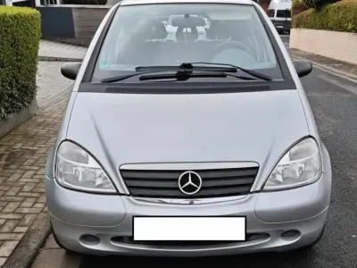 Gebraucht Mercedes A160 Avantgarde 102 PS (75 kW) 2000 Silber Kleinwagen