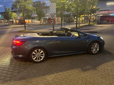 Gebraucht Opel Cascada Active 170 PS (125 kW) 2016 Blau Cabrio