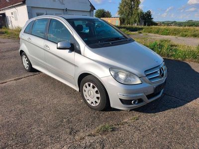 Mercedes B150