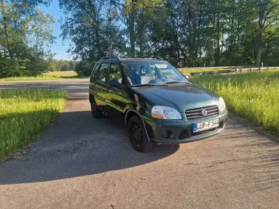 Gebraucht Suzuki Ignis 83 PS (61 kW) 2001 Grün Kleinwagen