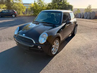 Gebraucht Mini Cooper 90 PS (66 kW) 2003 Schwarz Kleinwagen