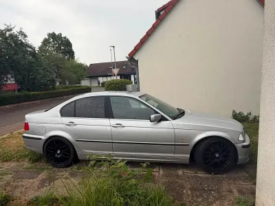 Gebraucht BMW 328 Basis 193 PS (141 kW) 1998 Silber Limousine