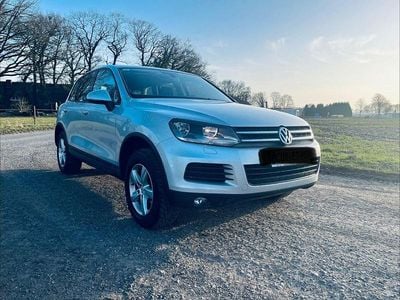 Gebraucht VW Touareg 239 PS (175 kW) 2010 Silber SUV